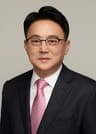 김희곤