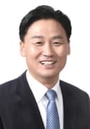 김영진