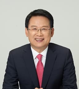 윤두현