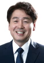 기동민