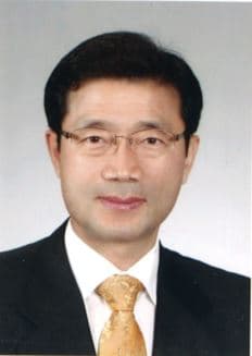 정인화