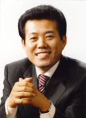 이용삼