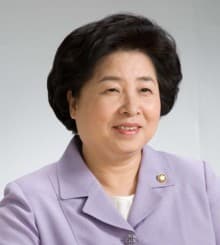김금래