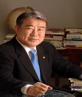 김우남