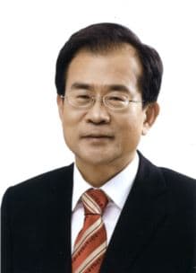 윤영일